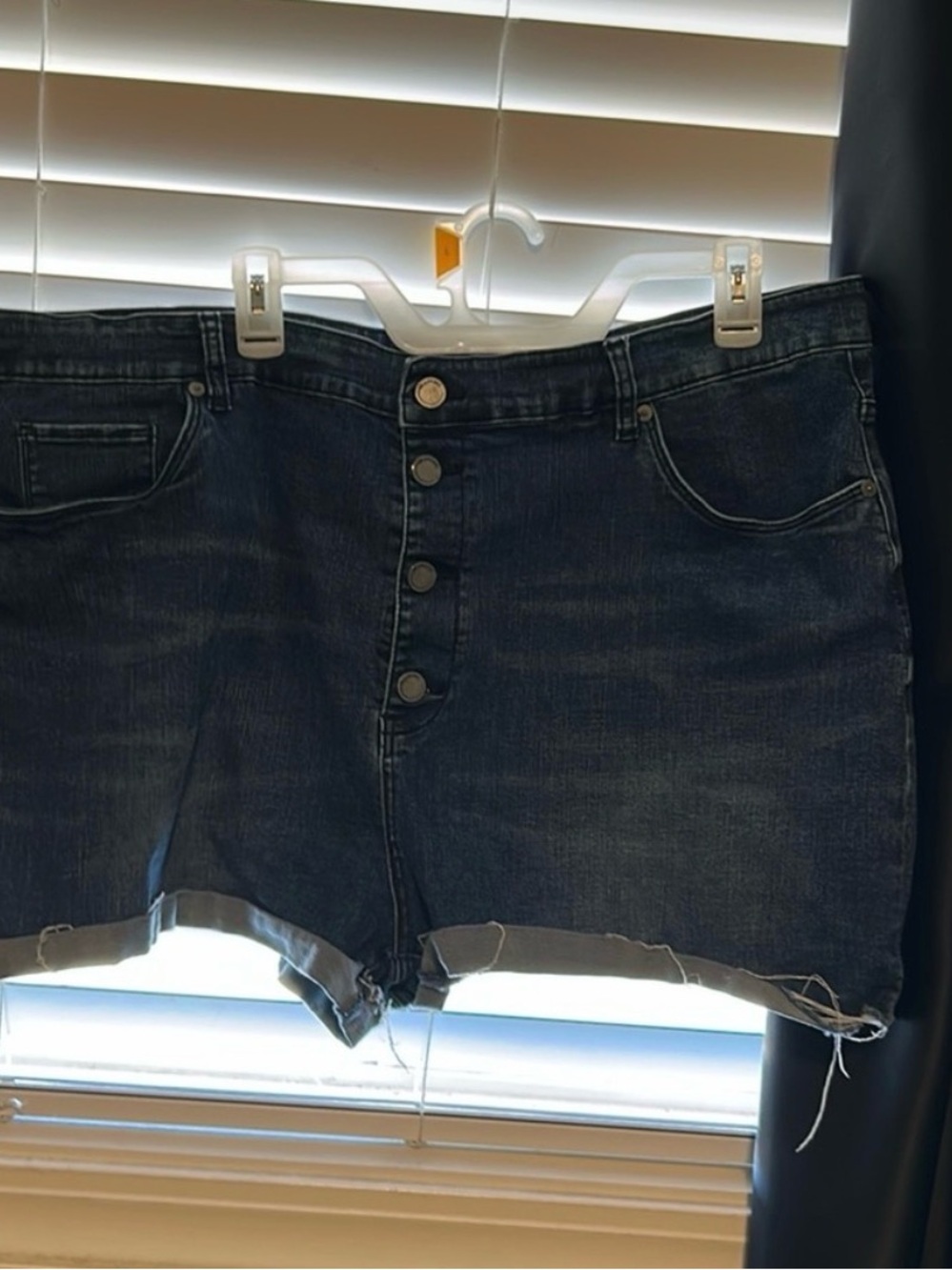 Blank NYC Dark Blue Button-Front Denim Shorts 24W